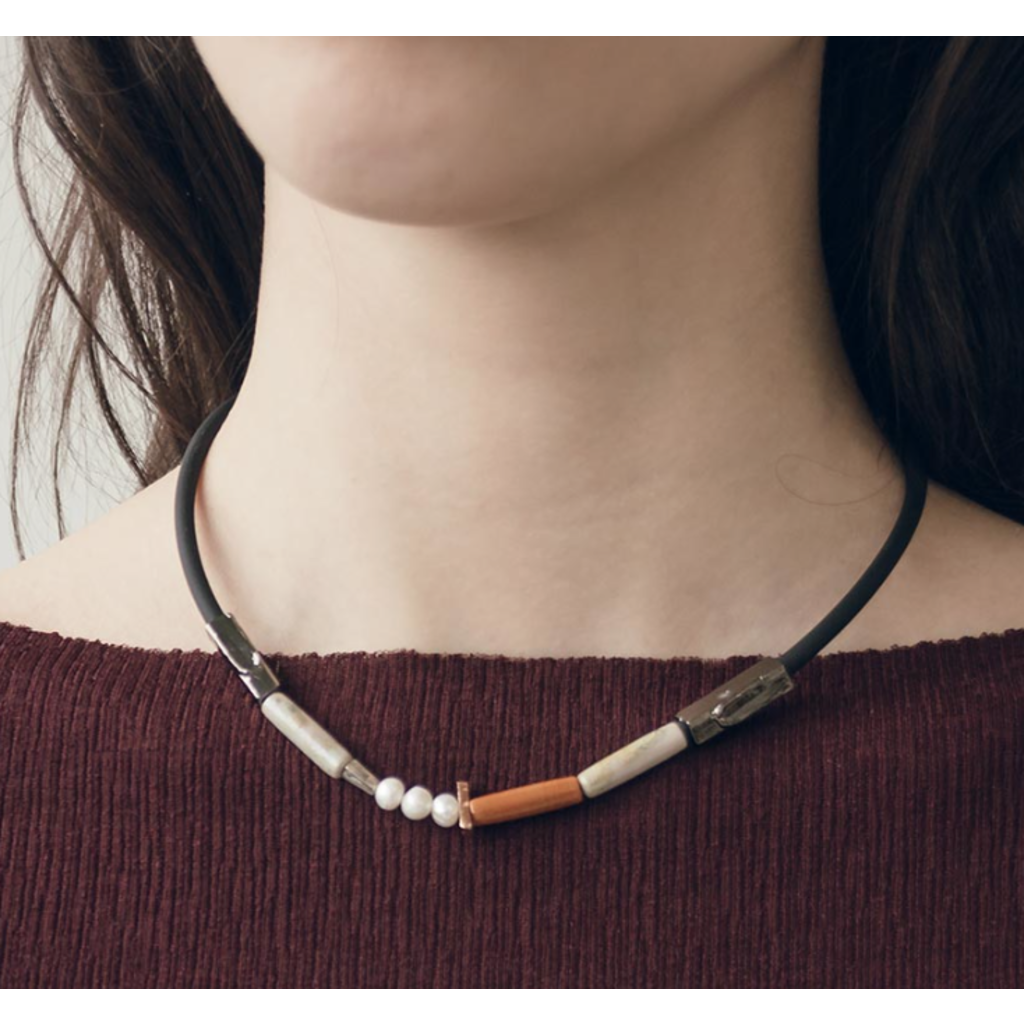 ANNE MARIE CHAGNON ANNE-MARIE CHAGNON COLLIER GABBRO COGNAC