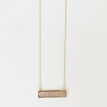 CARACOL CARACOL CHAINE DELICATE PENDENTIF RECT PIERRE NAT DORÉ ROSE