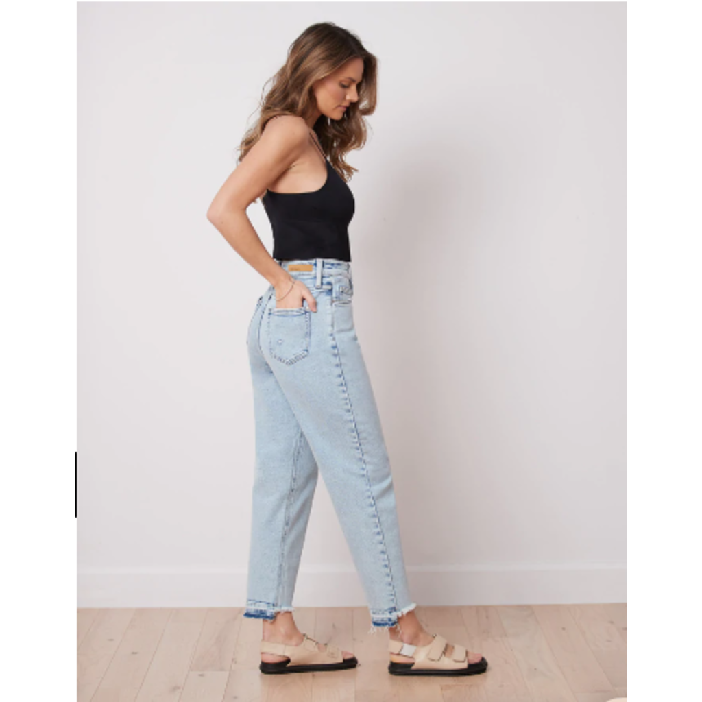 YOGA JEANS YOGA JEANS HIGH RISE STRAIGHT BETTY