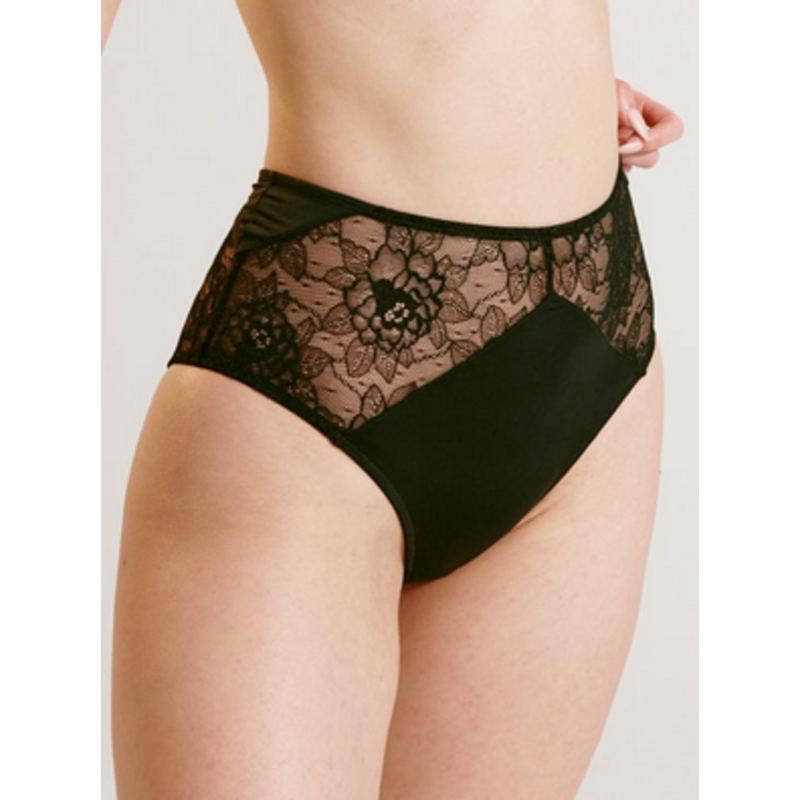 High Waist Lace Underwear in Blush