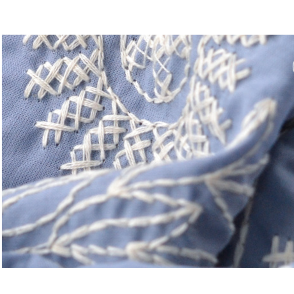 BALUCHON BALUCHON FOULARD INFINI MOITIE MOITIE BRODERIES ET FLEURS BLEU