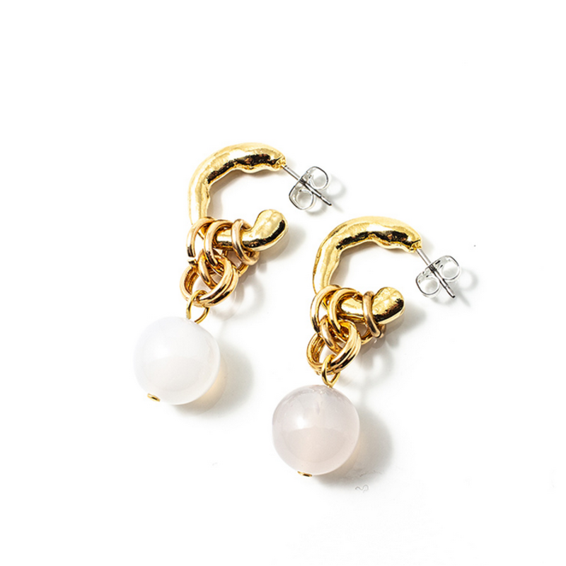 ANNE MARIE CHAGNON ANNE MARIE CHAGNON BOUCLES OREILLE JOMY QUARTZ ET DORE