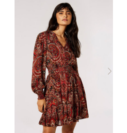 APRICOT APRICOT ROBE PAISLEY RUFFLES RUST