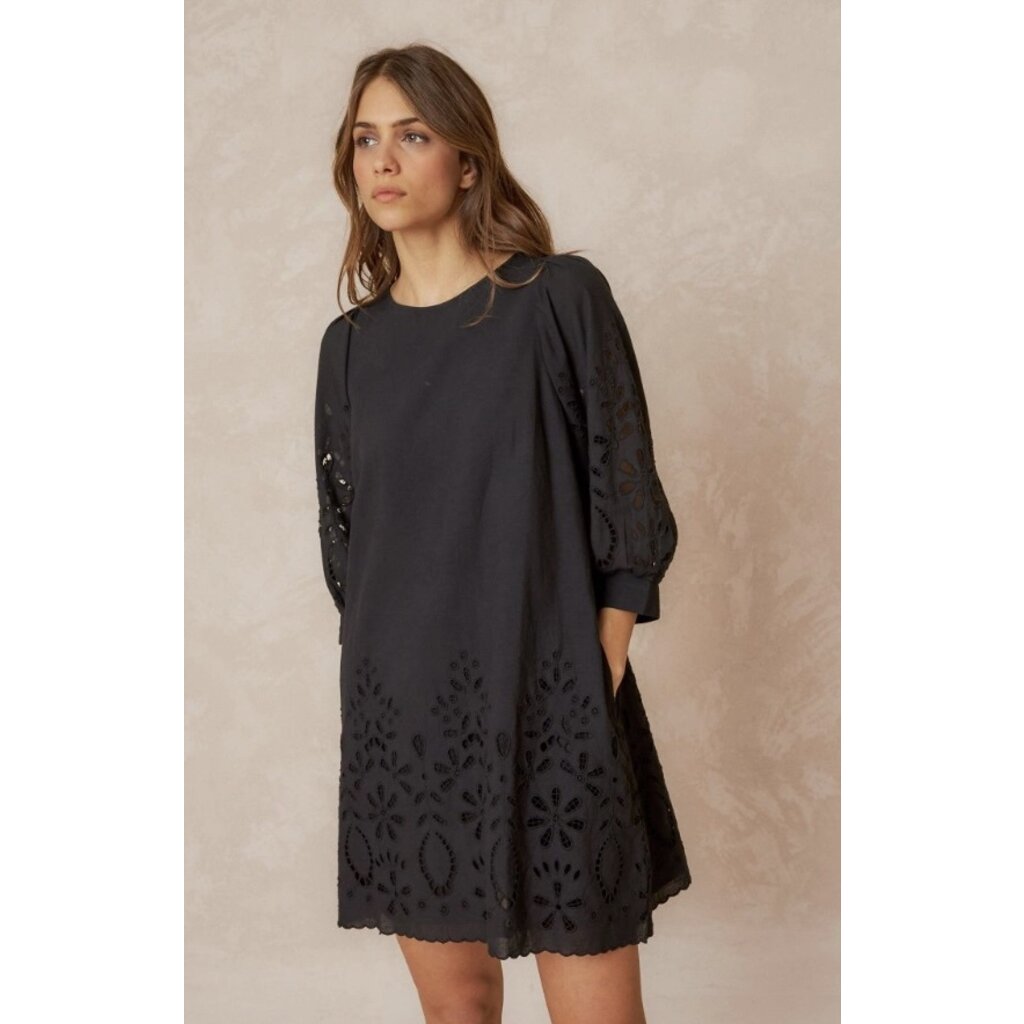 INDI AND COLD INDI AND COLD ROBE BRODERIES NEGRO