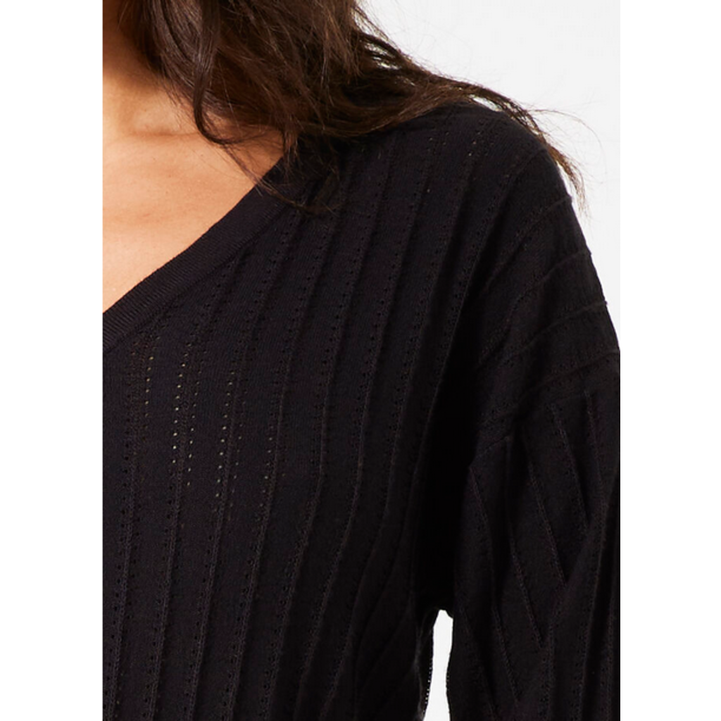 GARCIA GARCIA PULLOVER LEGER COL V NOIR