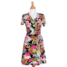 RIEN NE SE PERD TOUT SE CREE RIEN NE SE PERD ROBE MACARENA TROPICAL