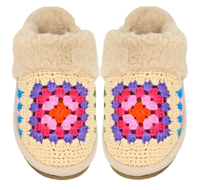 C.C CROCHET SLIPPER BEIGE S/M