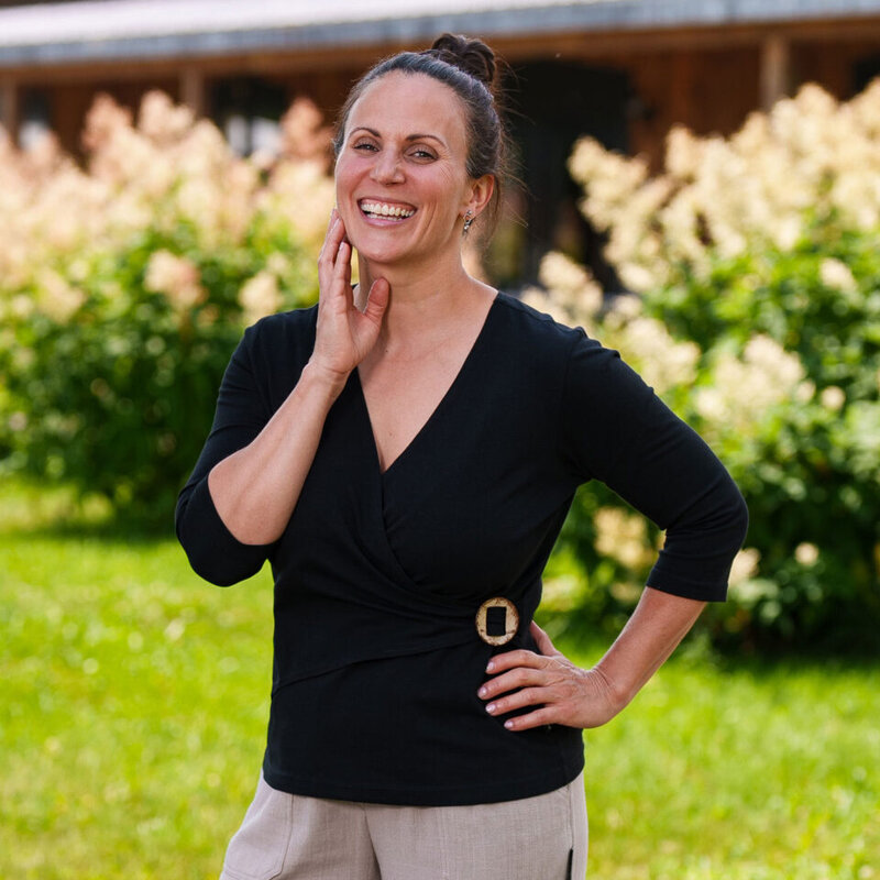 RIEN NE SE PERD TOUT SE CREE RIEN NE SE PERD CHANDAIL COTILLON NOIR