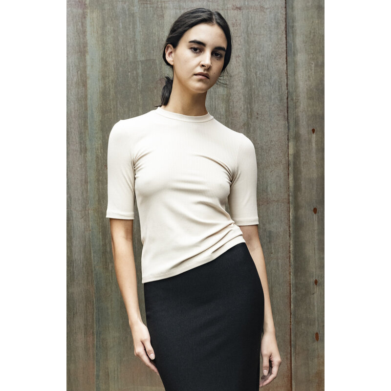 BODY BAG BODY BAG TSHIRT TIPAZA SAND