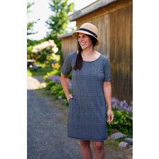 RIEN NE SE PERD TOUT SE CREE RIEN NE SE PERD ROBE BOOGIE RAYE GRIS ET BLANC