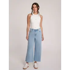 YOGA JEANS YOGA JEANS 2757 LILY WIDE HIGH RISE 25'' CRISP WIND