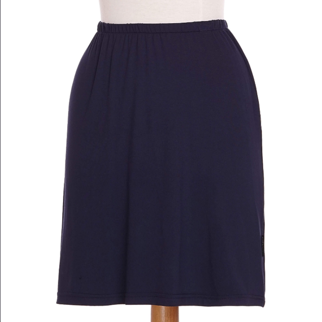 RIEN NE SE PERD TOUT SE CREE RIEN NE SE PERD JUPE CIGOGNE MARINE