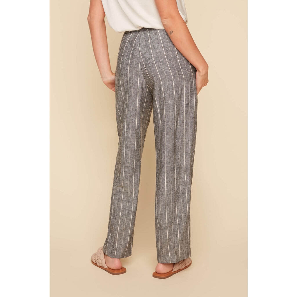 RENUAR RENUAR 25E PANTALON NOIR LIGNES BLANCHES