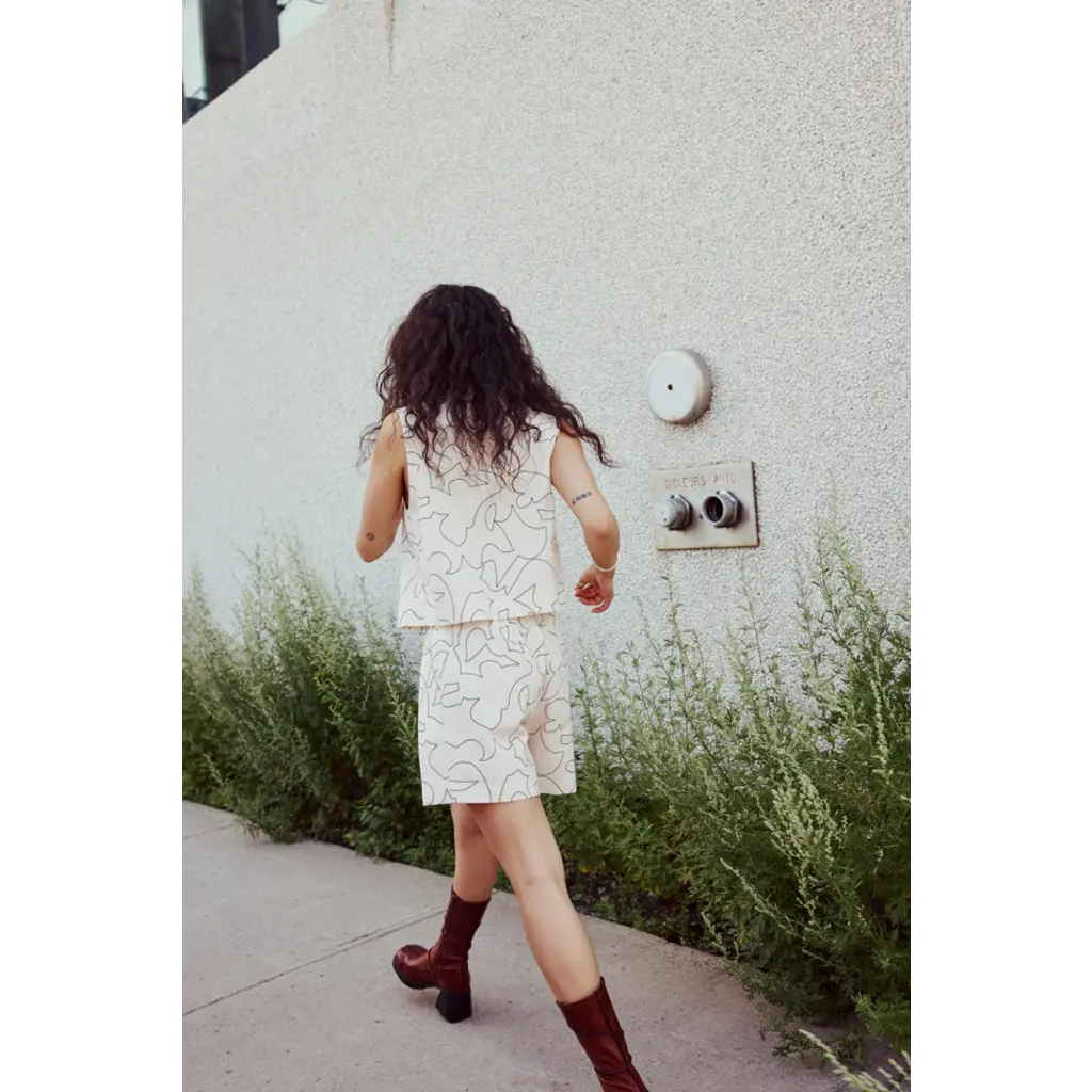 EVE GRAVEL EVE GRAVEL 25E SHORT LEVON MOTIF ONELINE CREME