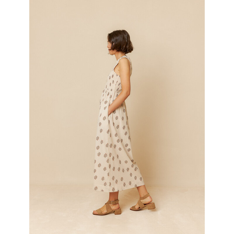 INDI AND COLD INDI AND COLD 25E ROBE TAILLE CAOUTCHOUTEE PIERRE