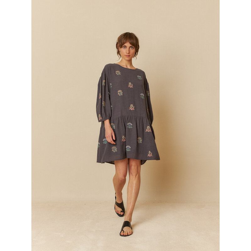 INDI AND COLD INDI AND COLD 25E ROBE CARBONE BRODERIE MULTI