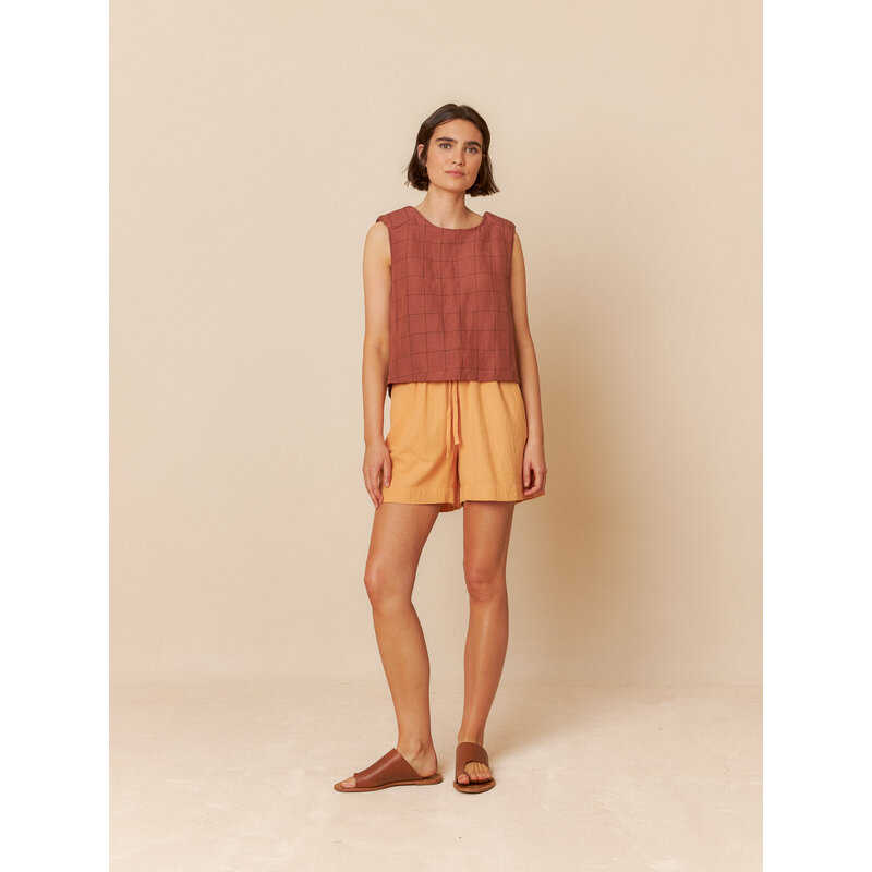 INDI AND COLD INDI AND COLD 25E ROBE CROP TOP A CARREAUX CHOCOLAT
