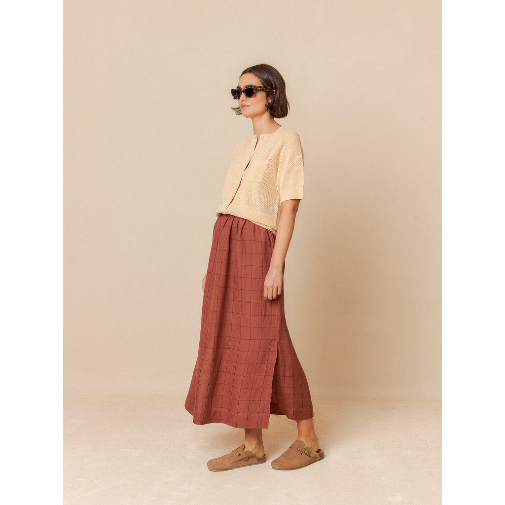 INDI AND COLD INDI AND COLD 25E JUPE LONGUE A CARREAUX CHOCOLAT