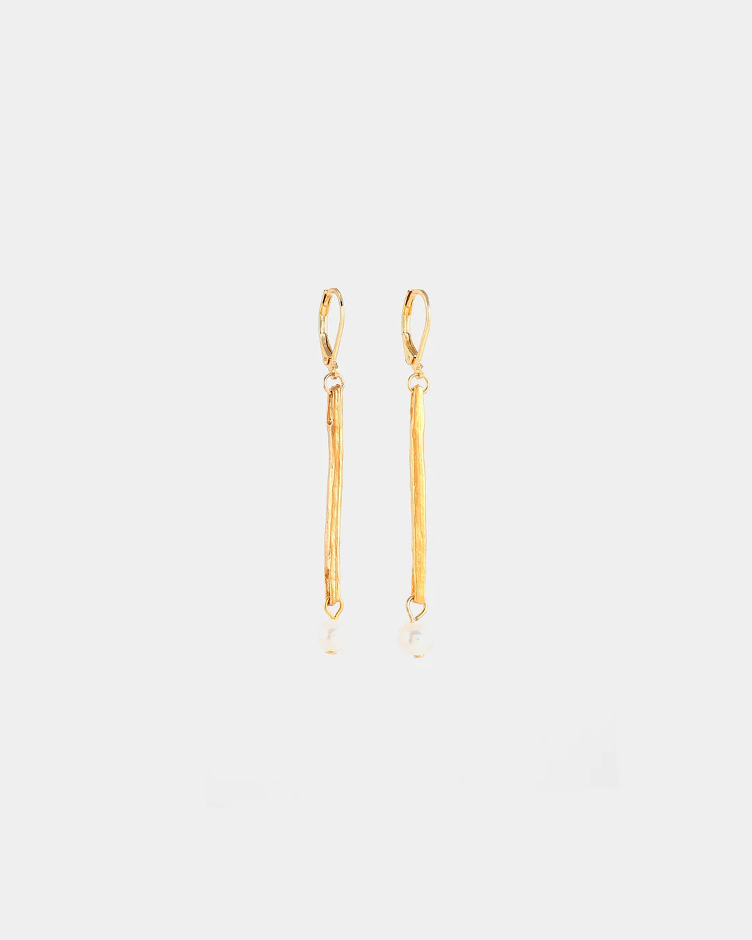 ANNE MARIE CHAGNON BOUCLE OREILLE FEIGA PERLE OR