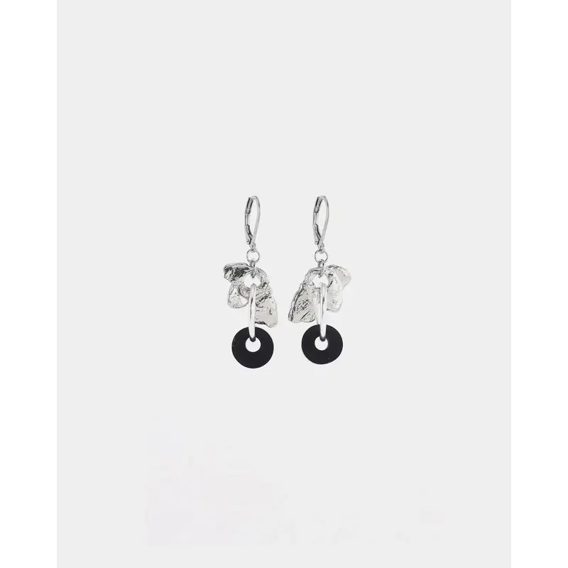 ANNE MARIE CHAGNON ANNE MARIE CHAGNON BOUCLE OREILLE FELIS NOIR ET ARGENTE