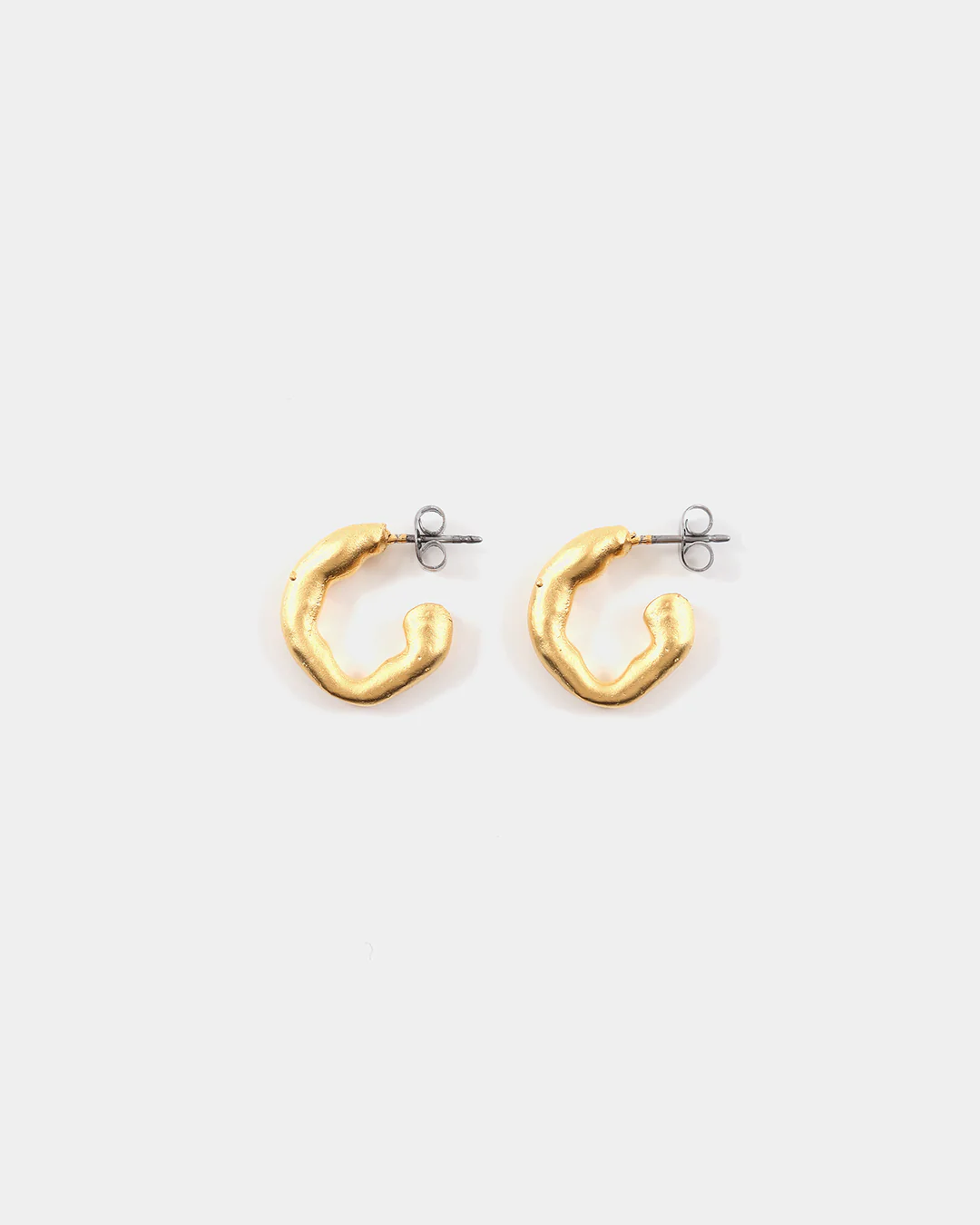 ANNE MARIE CHAGNON BOUCLE OREILLE FORNAX OR MAT
