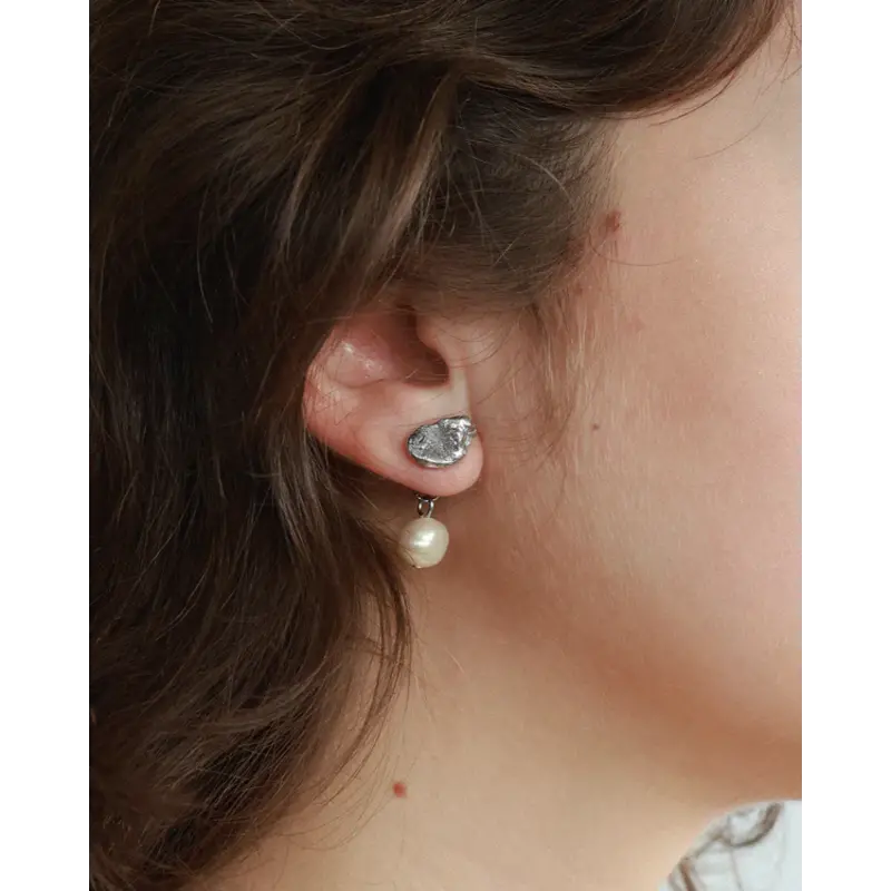 ANNE MARIE CHAGNON ANNE MARIE CHAGNON BOUCLE OREILLE NYSA ARGENTE