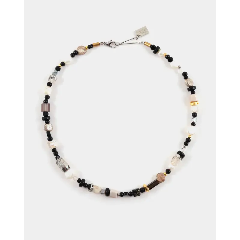 ANNE MARIE CHAGNON ANNE MARIE CHAGNON COLLIER LUAN EBENE