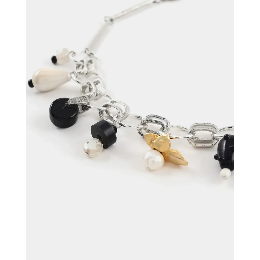 ANNE MARIE CHAGNON ANNE MARIE CHAGNON COLLIER TIAKI EBENE