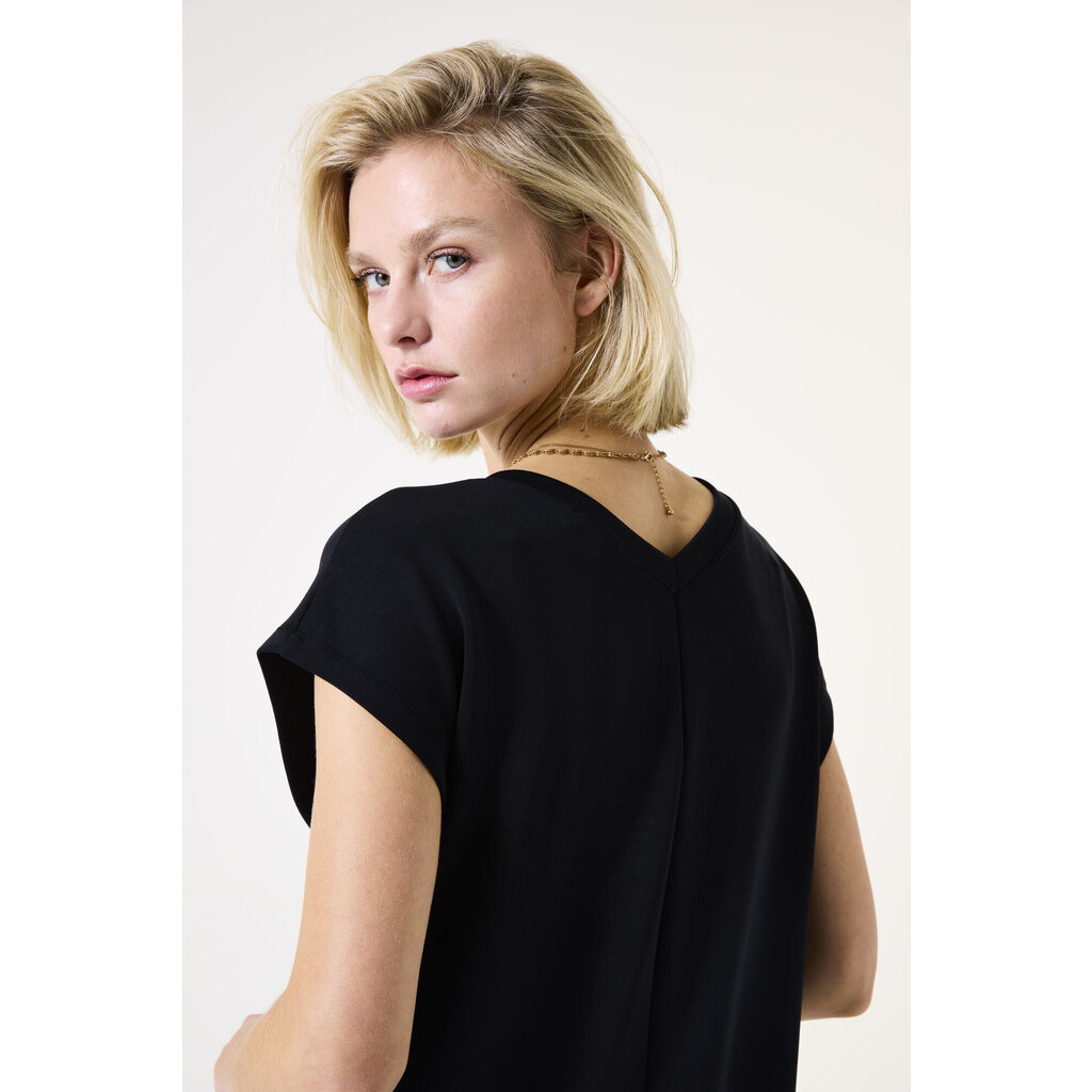 GARCIA GARCIA 25H ROBE M COURTES COL ET DOS EN V BLACK