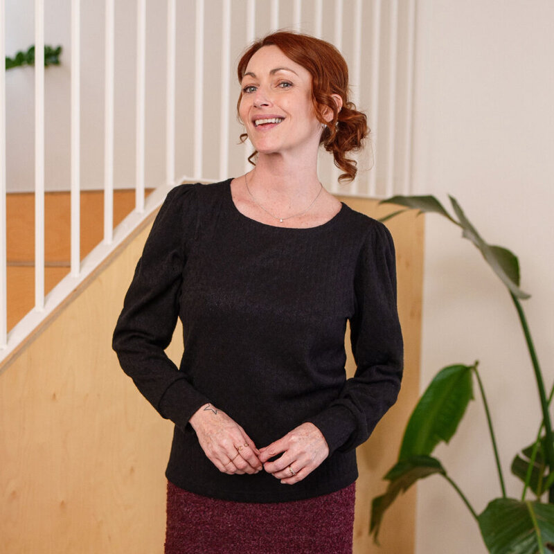 RIEN NE SE PERD TOUT SE CREE RIEN NE SE PERD 25H CHANDAIL CAMARINE NOIR