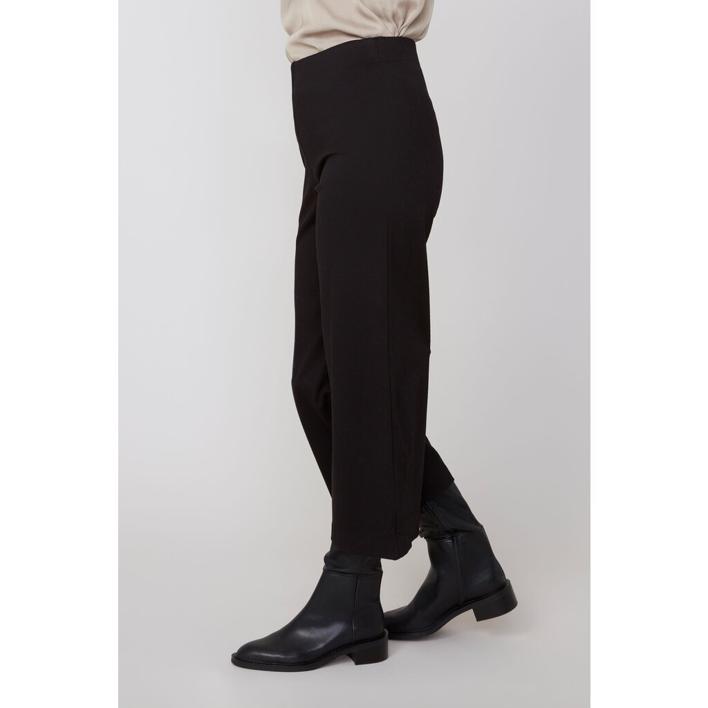 RENUAR RENUAR 25H PANTALON PULL ON CROP EVASE BLACK