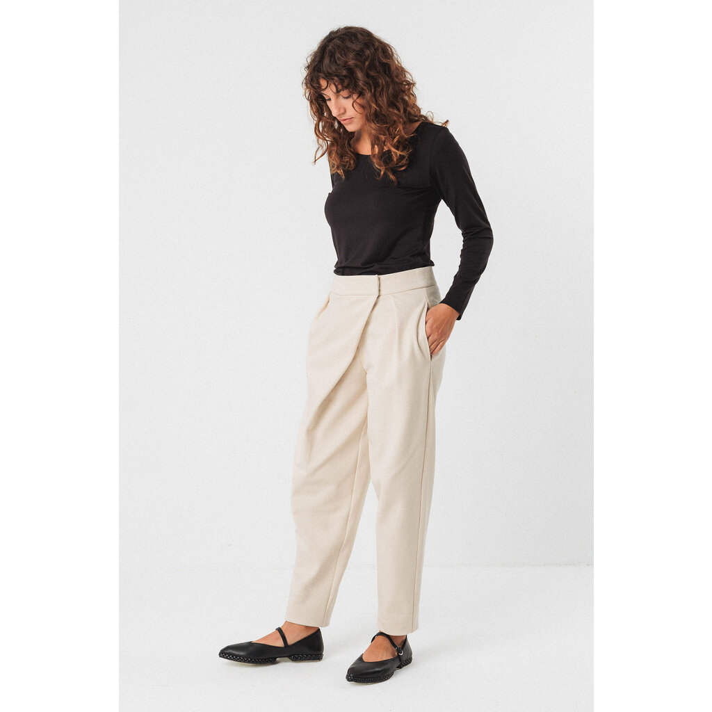 SKFK SKFK 25H PANTALON GOIANE PLI CENTRAL CREME