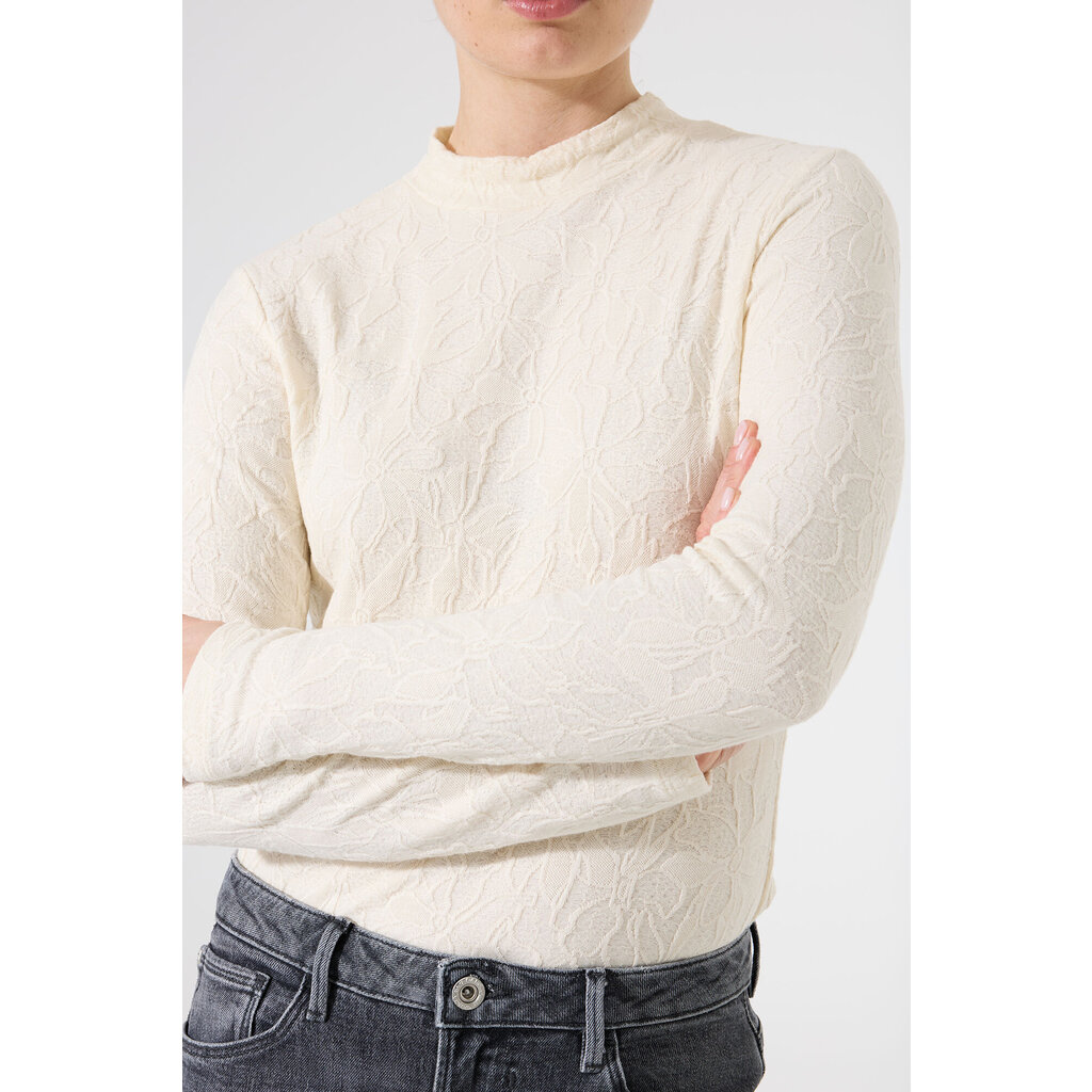 GARCIA GARCIA 25H HAUT DOUCE DENTELLE WHITE CAP