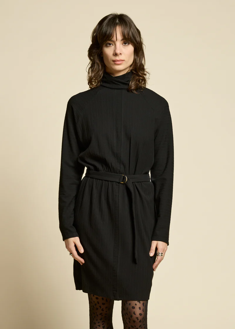 COKLUCH 25H ROBE PRETTY NOIR