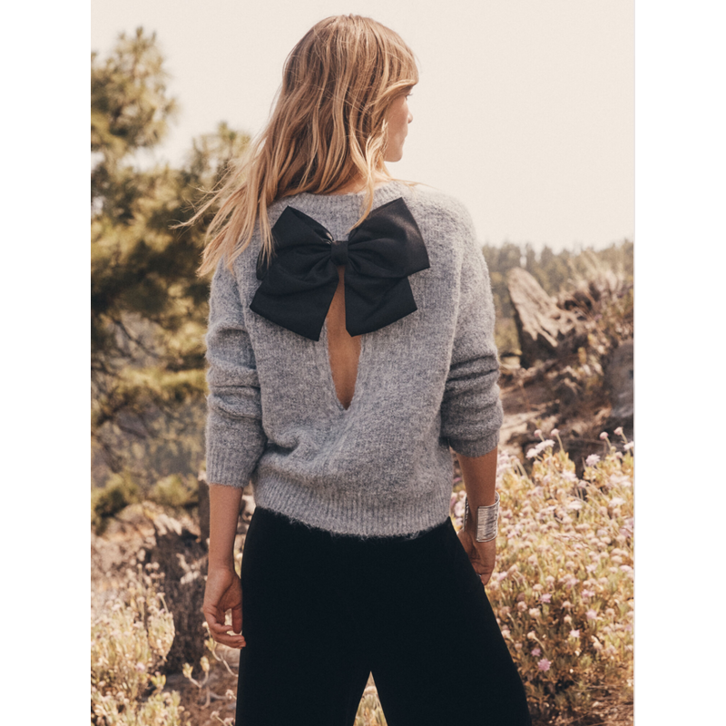 APRICOT APRICOT 25H BOW BACK LUREX FUZZY PULL GRIS