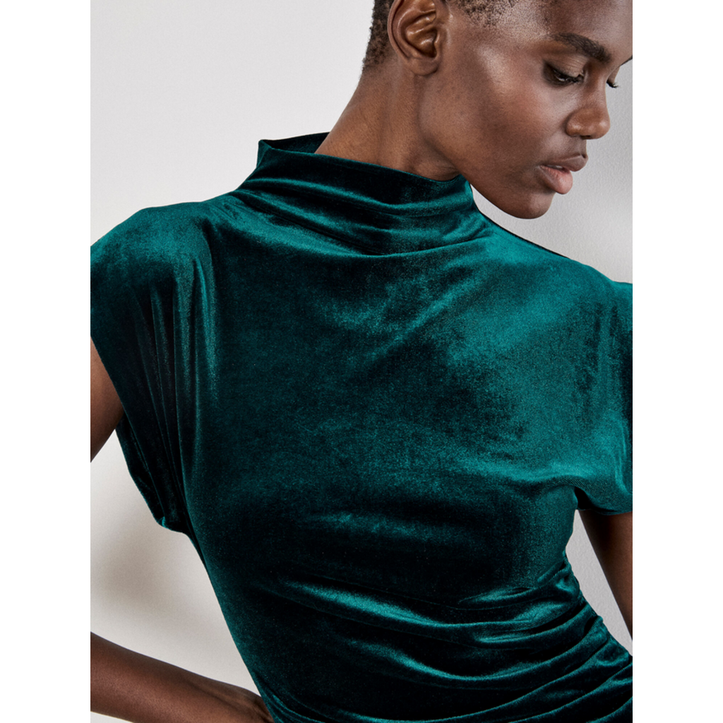 APRICOT APRICOT 25H ROBE COURTE FRONCEE VELOURS EMERAUDE