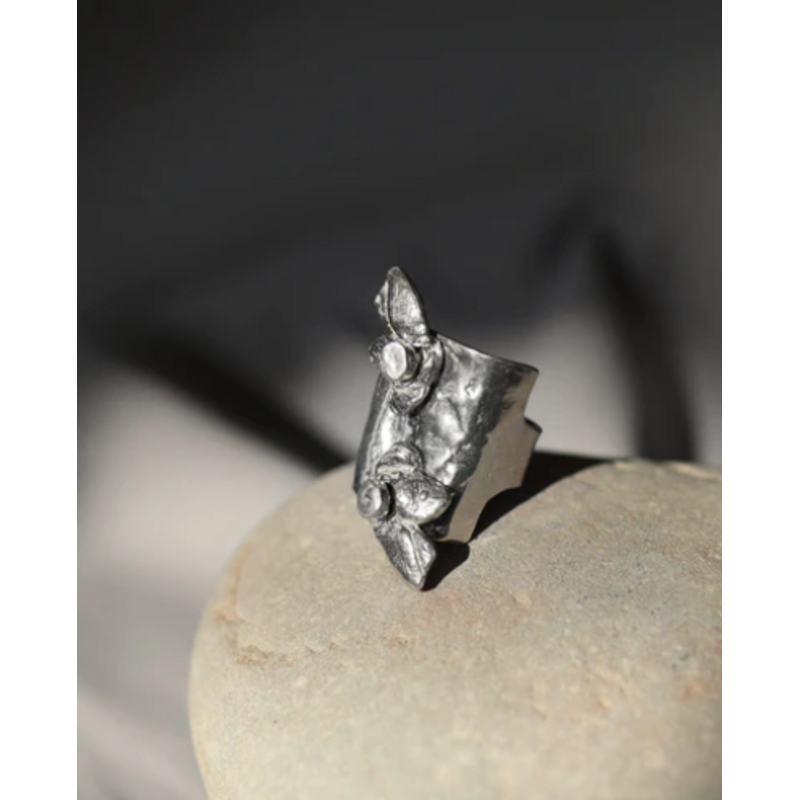 ANNE MARIE CHAGNON AM CHAGNON BAGUE TAURUS ARGENT