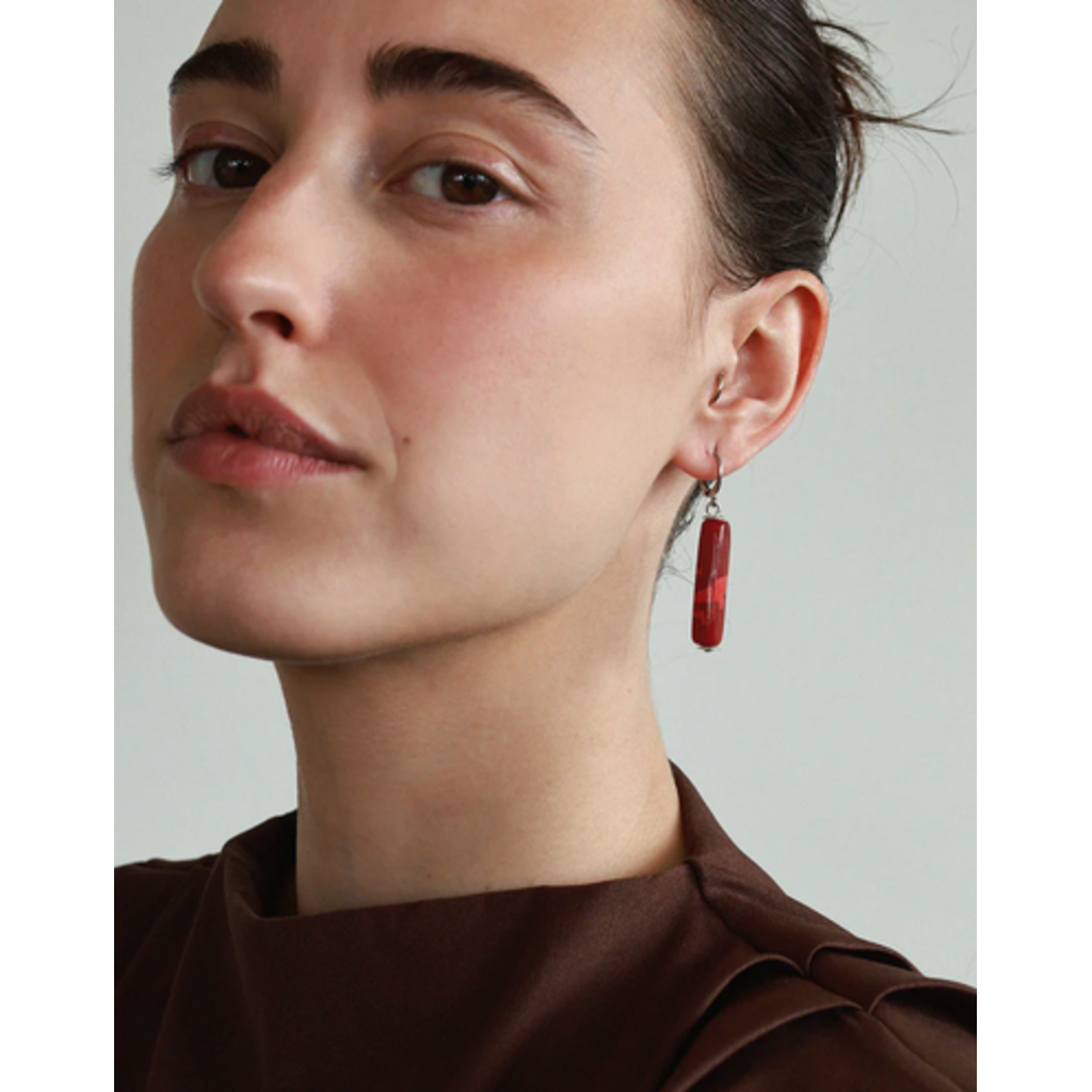 ANNE MARIE CHAGNON AM CHAGNON BOUCLES OREILLE MIZAR ARGENT CERISE