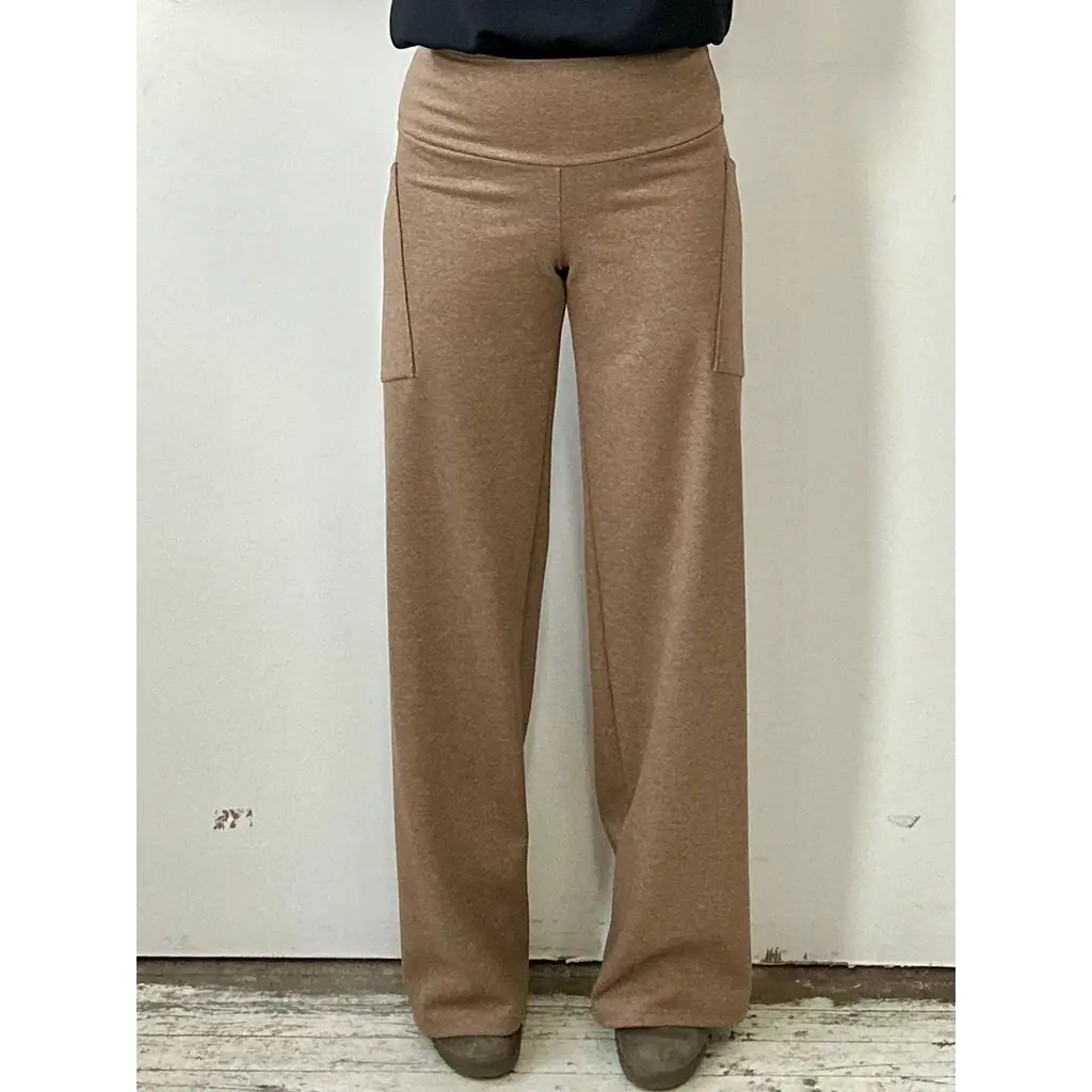 KOLLONTAÏ KOLLONTAI 25H PANTALON SUSAN CARAMEL