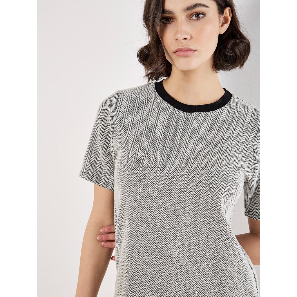 APRICOT APRICOT 25H ROBE TSHIRT CHEVRONS NOIR/CREME