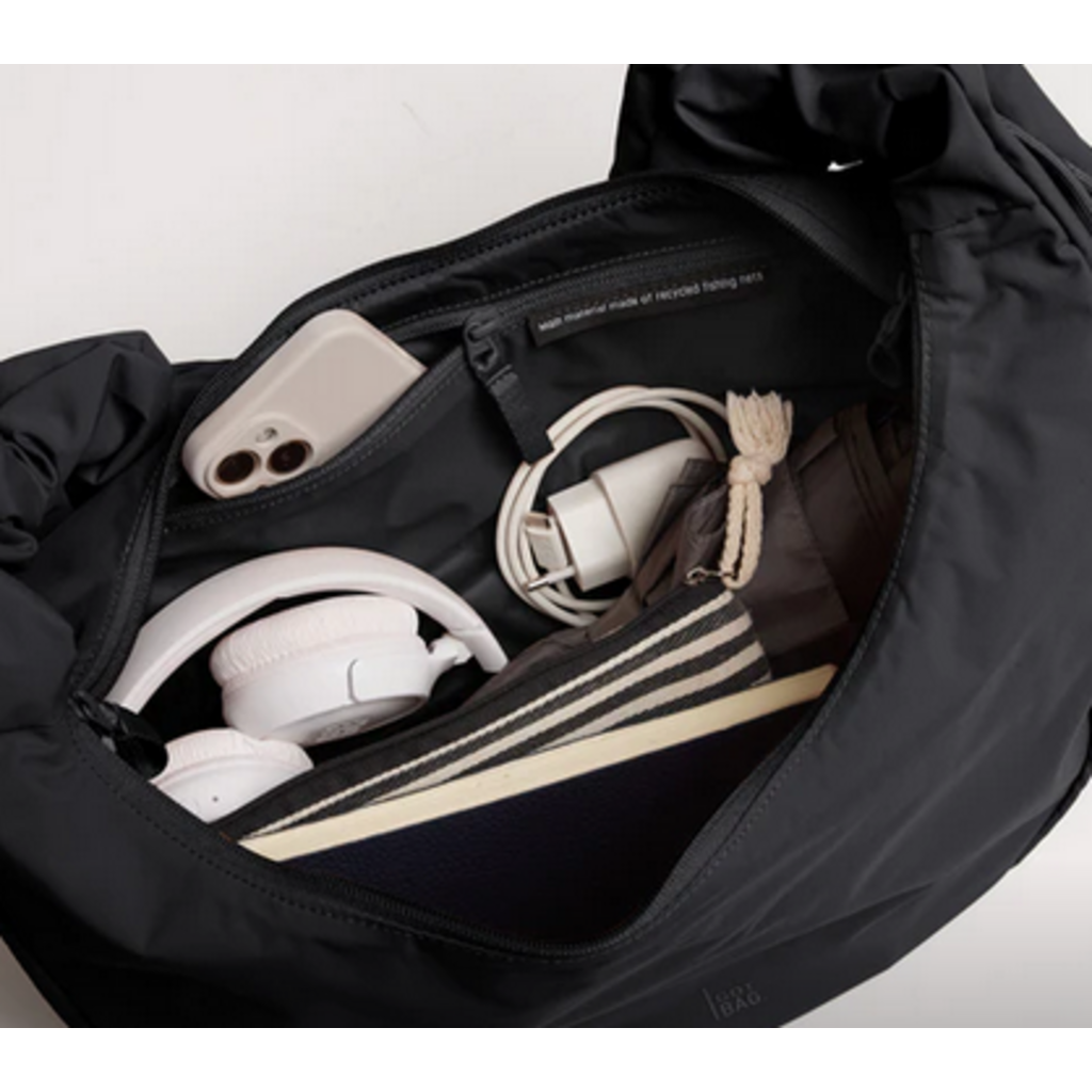 GOT BAG GOT BAG MOON BAG RUFFLE MONO BLACK