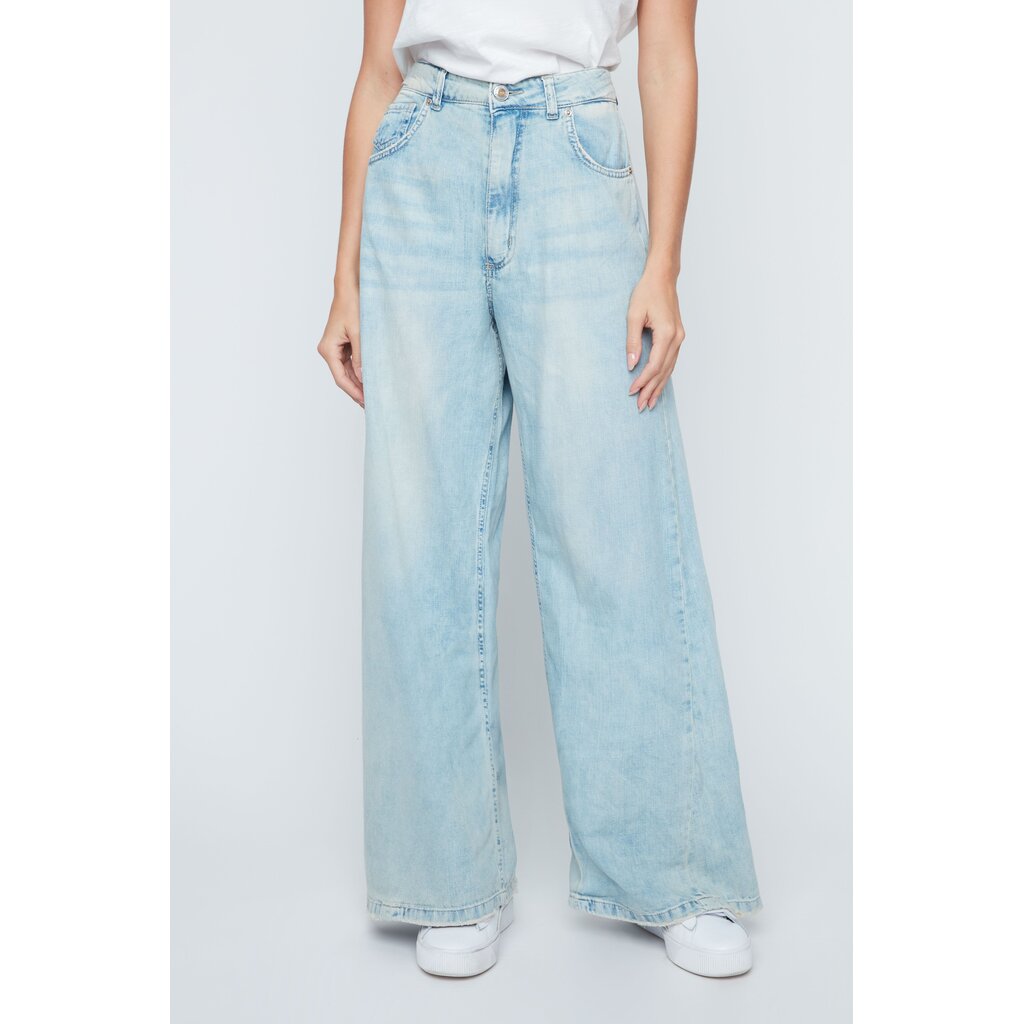 RENUAR RENUAR 26E JEAN TRES EVASE BLEACHED WASH