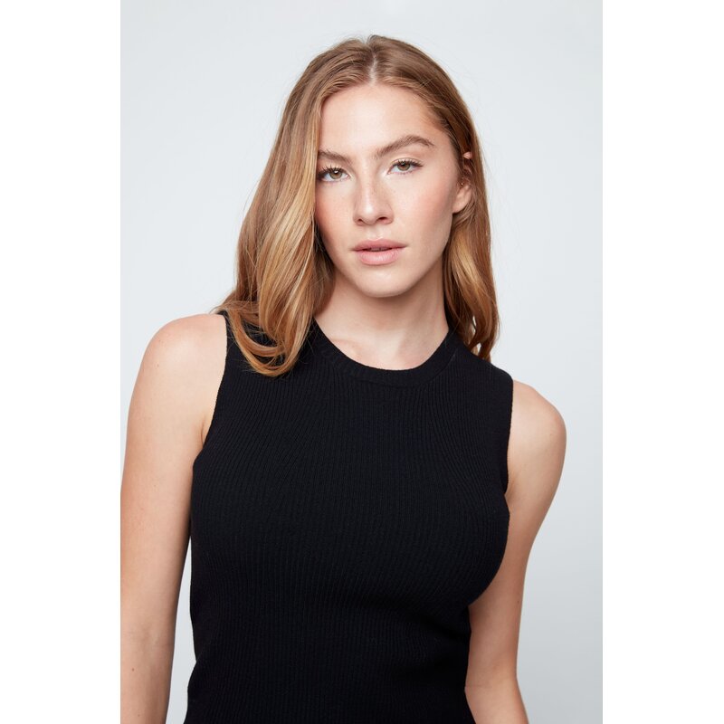 RENUAR RENUAR 26E TOP TRICOT SANS MANCHE NOIR