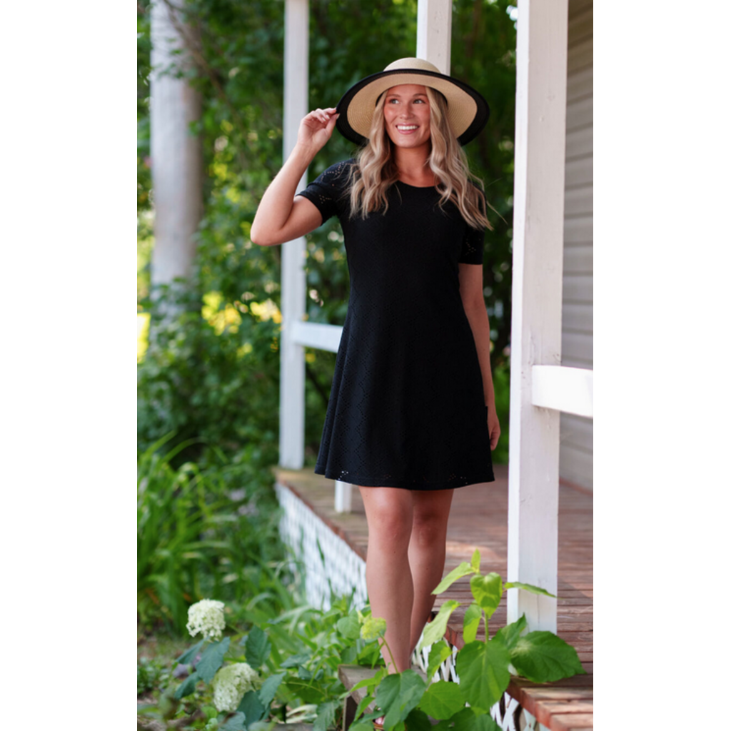 RIEN NE SE PERD TOUT SE CREE RIEN NE SE PERD 26E ROBE LITCHI NOIR