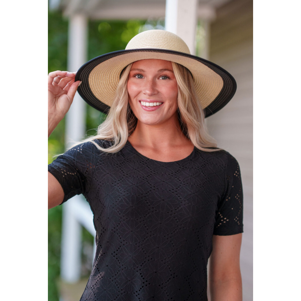 RIEN NE SE PERD TOUT SE CREE RIEN NE SE PERD 26E ROBE LITCHI NOIR