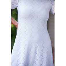 RIEN NE SE PERD TOUT SE CREE RIEN NE SE PERD 26E ROBE LITCHI BLANC