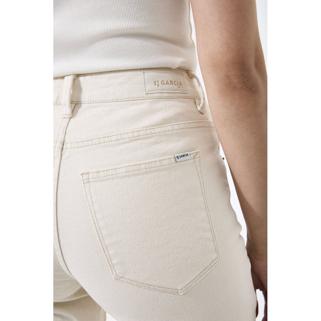 GARCIA GARCIA 26E JEANS CELIA FLAIR ECRU