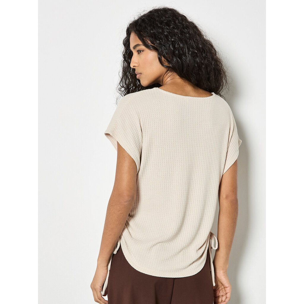 APRICOT APRICOT 26E TOP MANCHE COURTE GAUFRE CORDONS IVOIRE