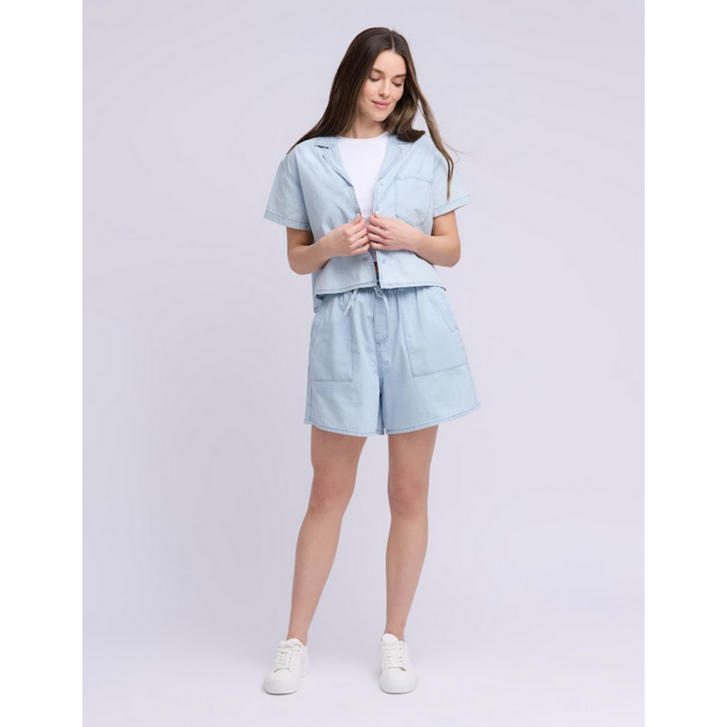 YOGA JEANS YOGA JEANS 26E SHORTS LUCILLE CHAMBRAY