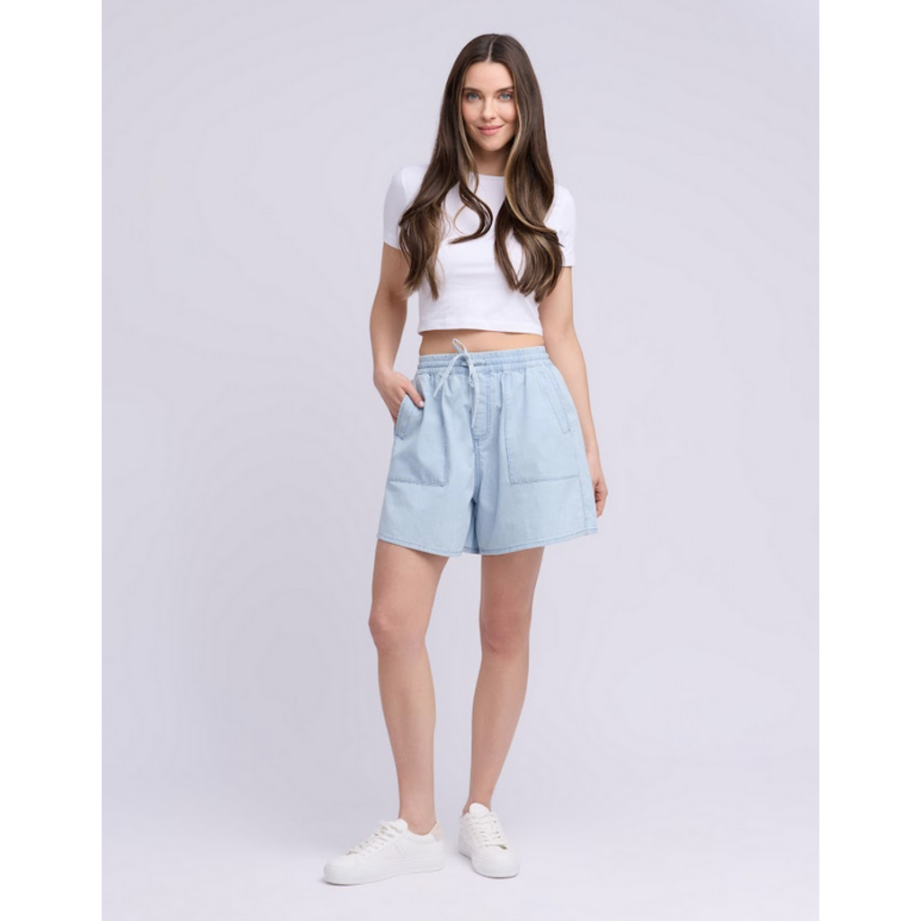 YOGA JEANS YOGA JEANS 26E SHORTS LUCILLE CHAMBRAY